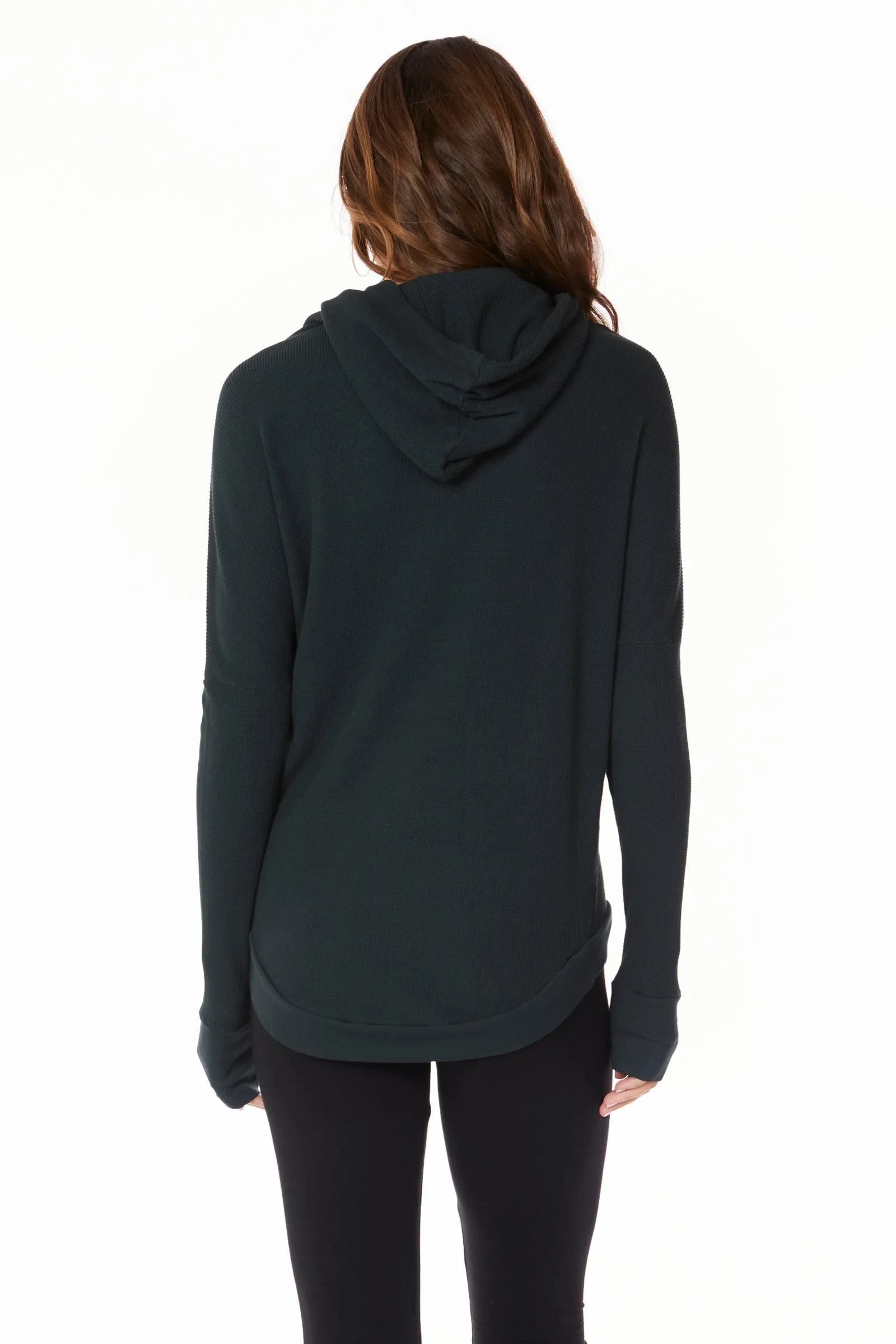 LONG SLEEVE POCKET HOODIE