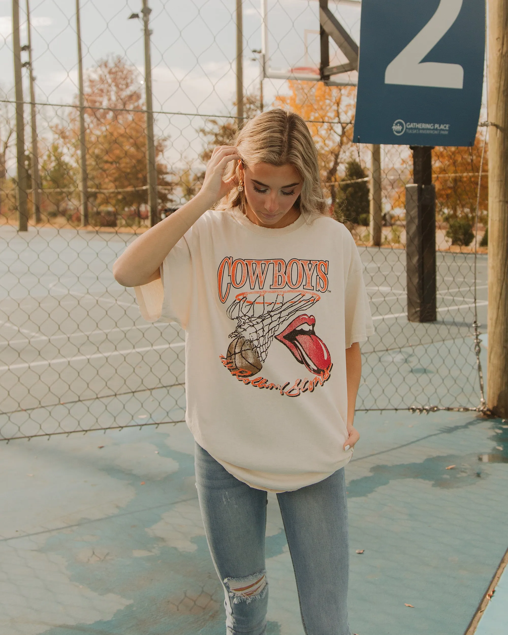 Rolling Stones Cowboys Basketball Net Off White Thrifted Tee